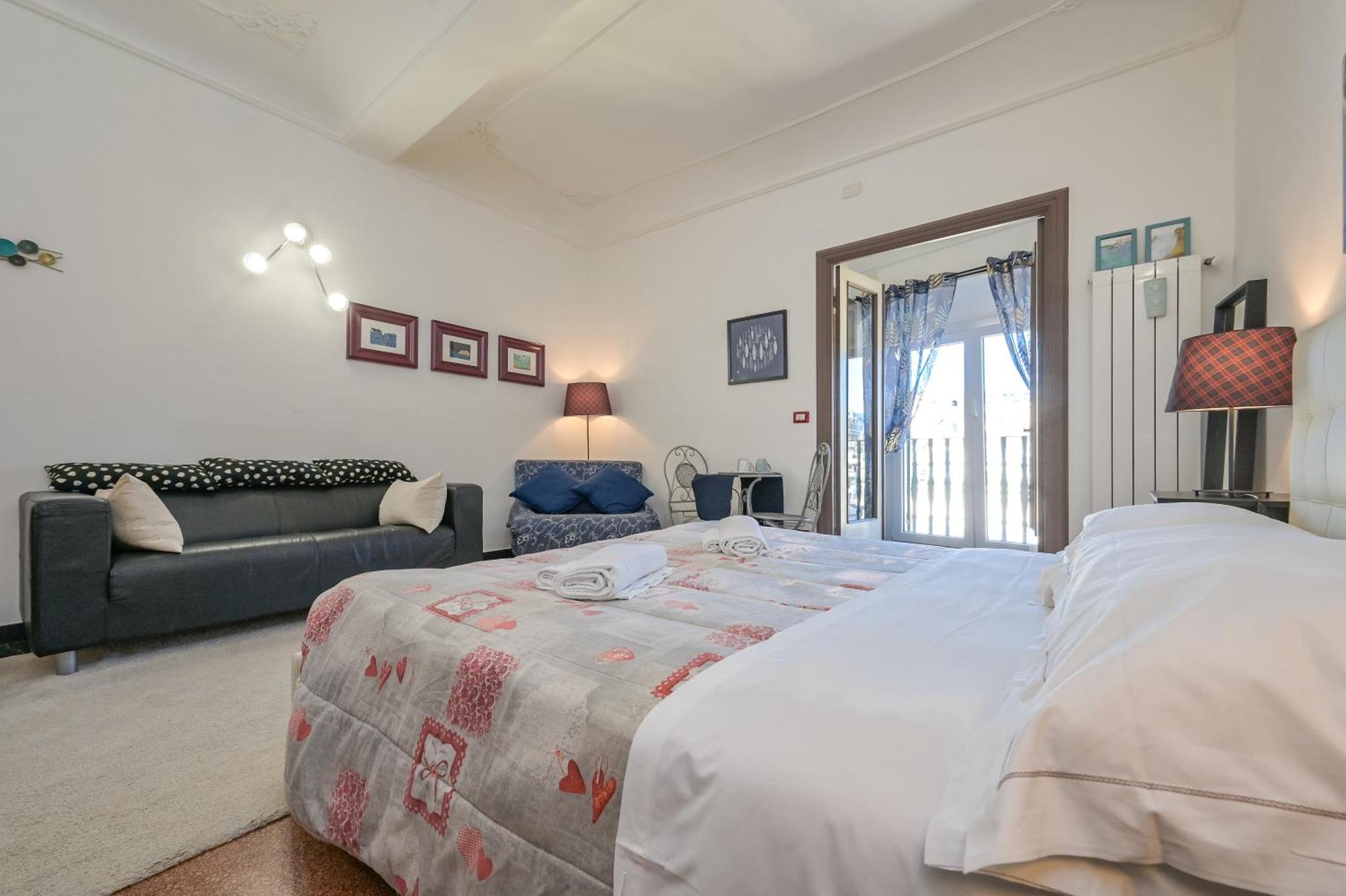 Lovely Room On Rooftops - Genovainrelax Exteriör bild